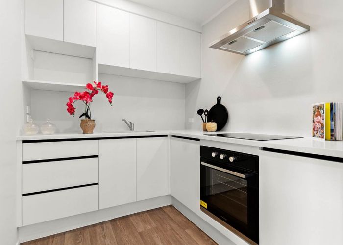  at 1/192 Hutchinson Avenue, New Lynn, Waitakere City, Auckland