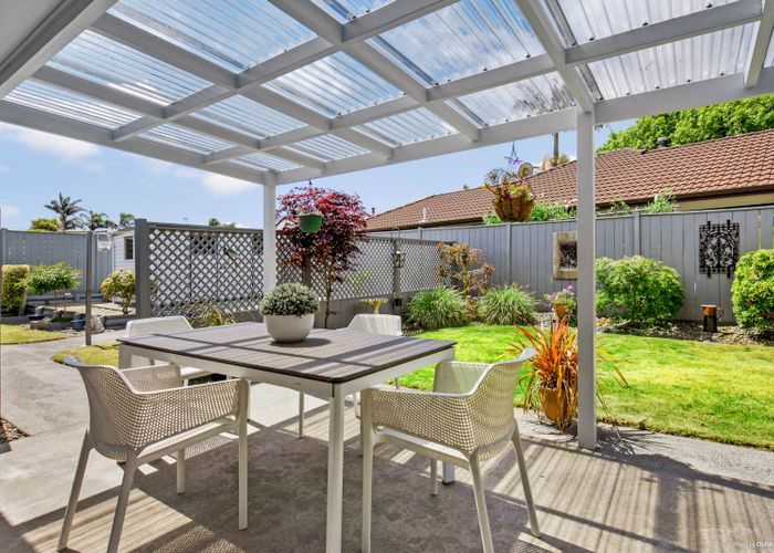  at 1 Adios Place, Conifer Grove, Takanini