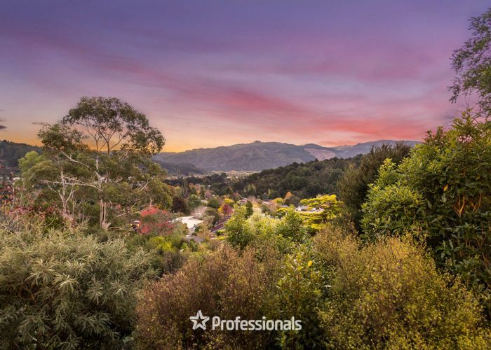  at 10 Hobbit Lane, Pinehaven, Upper Hutt, Wellington