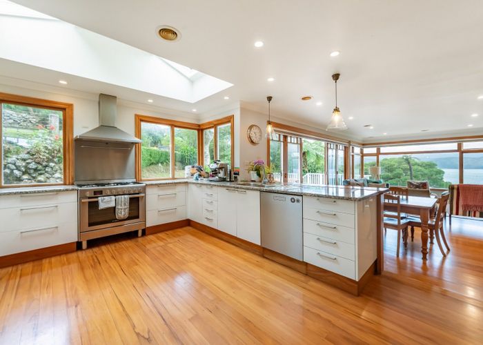  at 42 Pretoria Road, Karaka Bays, Wellington, Wellington