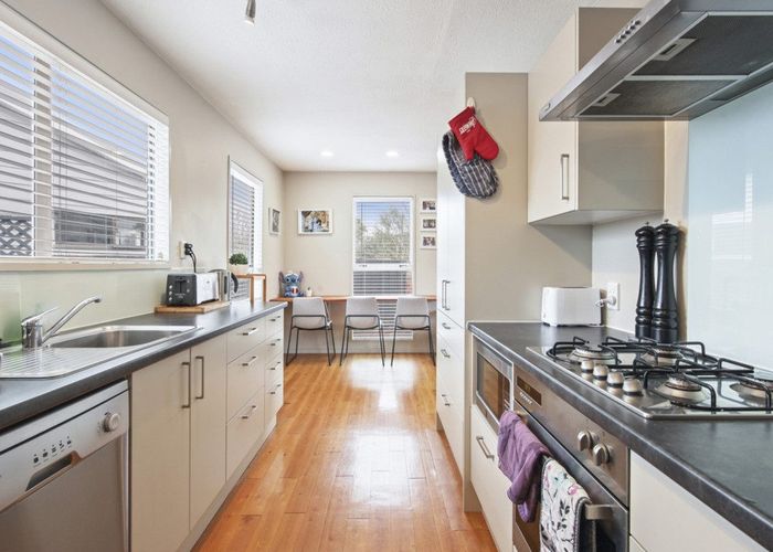  at 1/111 Hay Street, Bromley, Christchurch