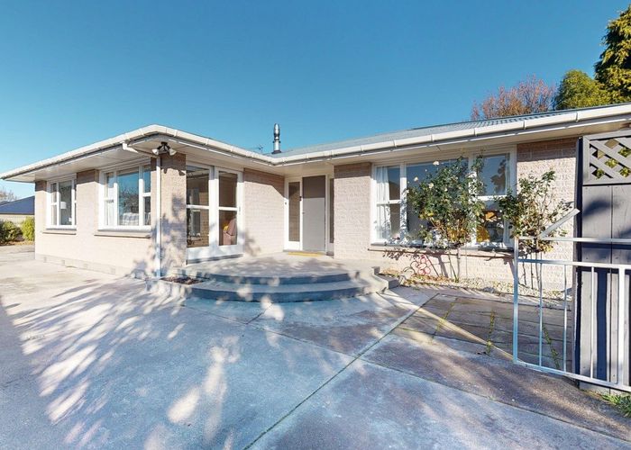  at 6 Andrew Street, Allenton, Ashburton
