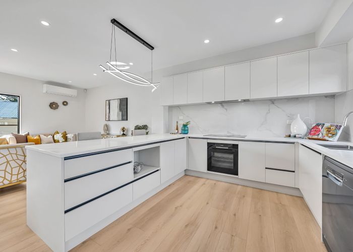  at 12D Angelo Avenue, Howick, Manukau City, Auckland