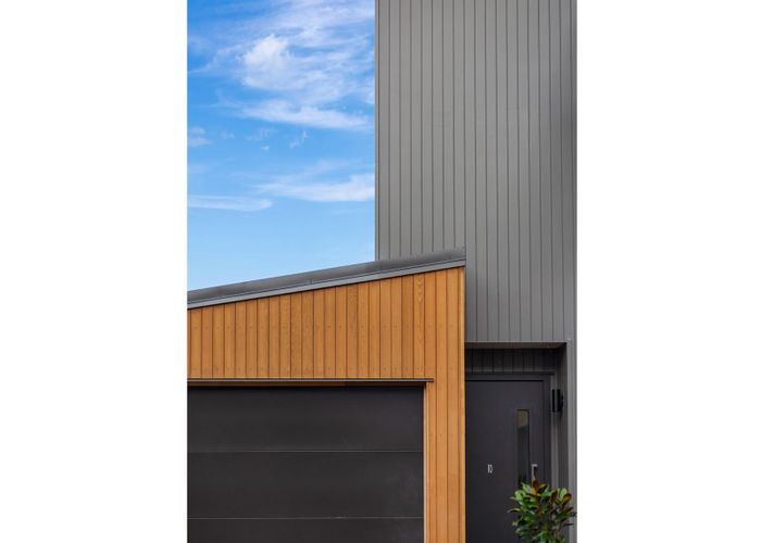  at Unit 10/323 Riverside Drive, Waterloo, Lower Hutt, Wellington