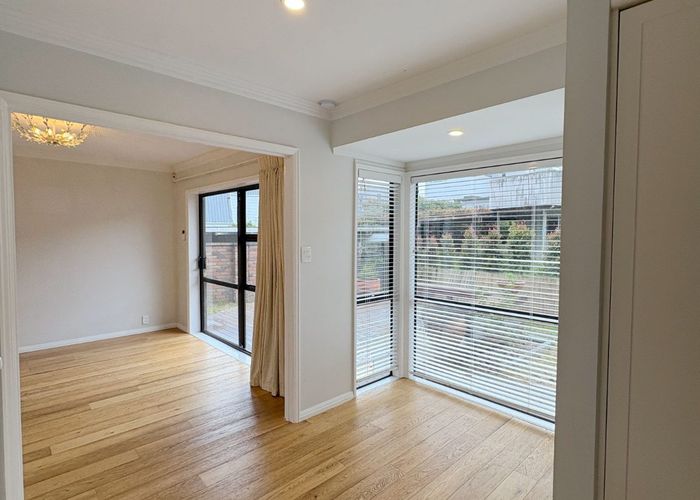 at 2/174 Upland Road, Remuera, Auckland