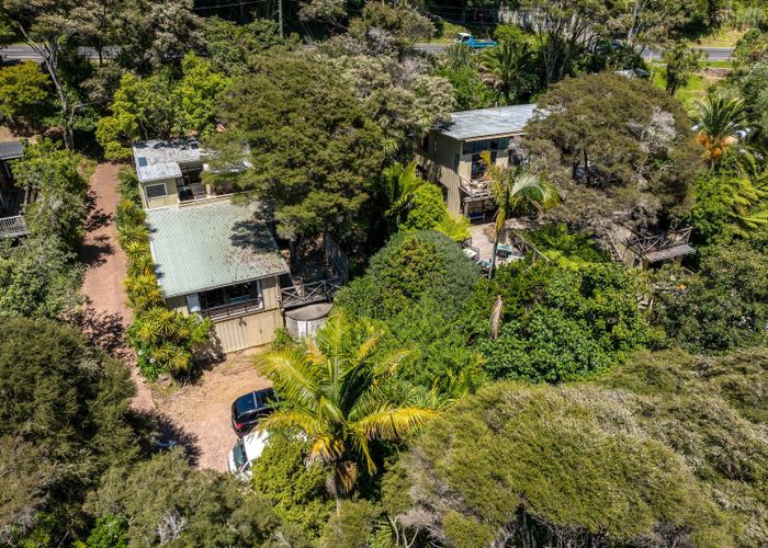  at 223-7 Ocean View Road, Oneroa, Waiheke Island, Auckland