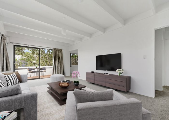  at 2/41 Merriefield Avenue, Forrest Hill, North Shore City, Auckland