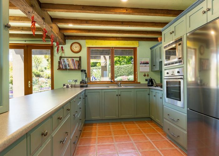  at 1 Garland Terrace, Kelvin Heights, Queenstown