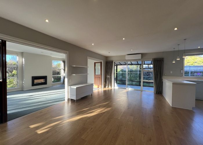  at 11 Camberwell Place, Avonhead, Christchurch City, Canterbury