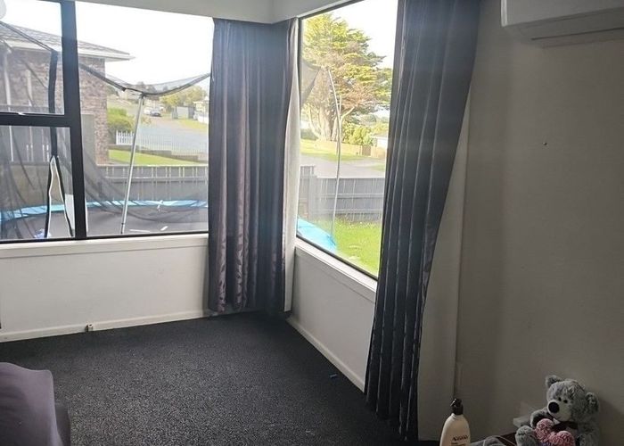  at 36 Waipounamu Drive, Kelson, Lower Hutt, Wellington