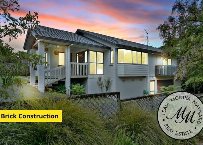  at 18 Corokia Place, Totara Heights, Auckland