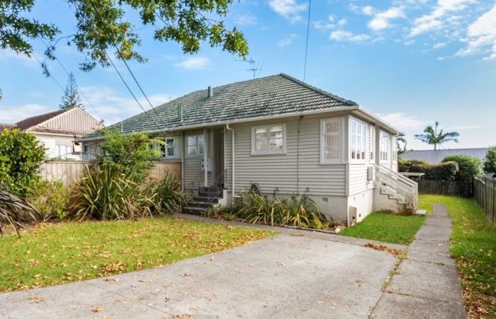 at 33 Rimu Street, New Lynn, Auckland