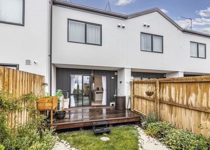  at 3/4 Gilberthorpes Road, Islington, Christchurch City, Canterbury