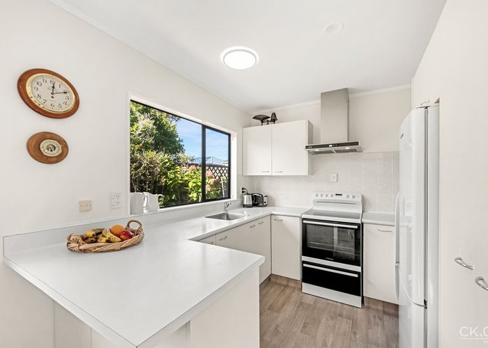  at 2/9 Atiawa Street, Petone, Lower Hutt, Wellington