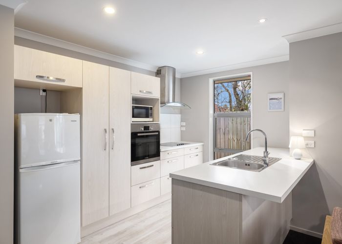  at 3/24 Wairakei Road, Strowan, Christchurch