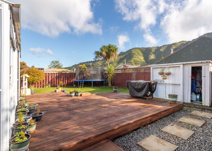  at 94 Pasadena Crescent, Totara Park, Upper Hutt, Wellington