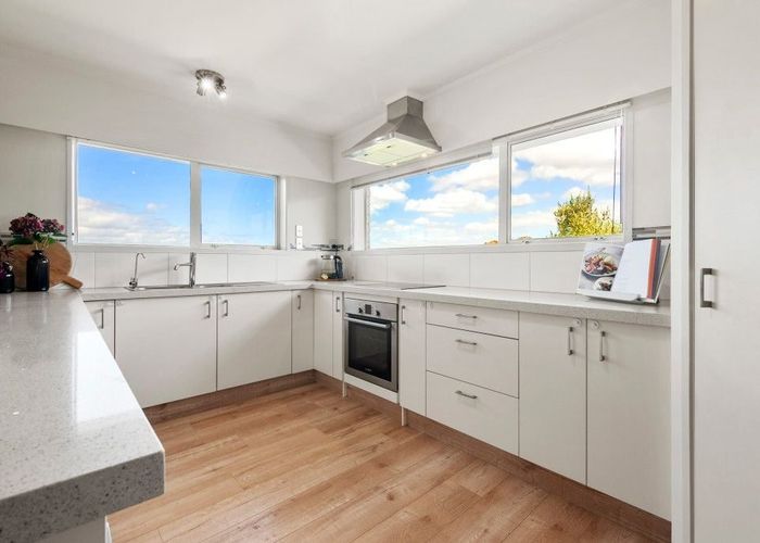  at 3A Hall Road, Glenfield, North Shore City, Auckland