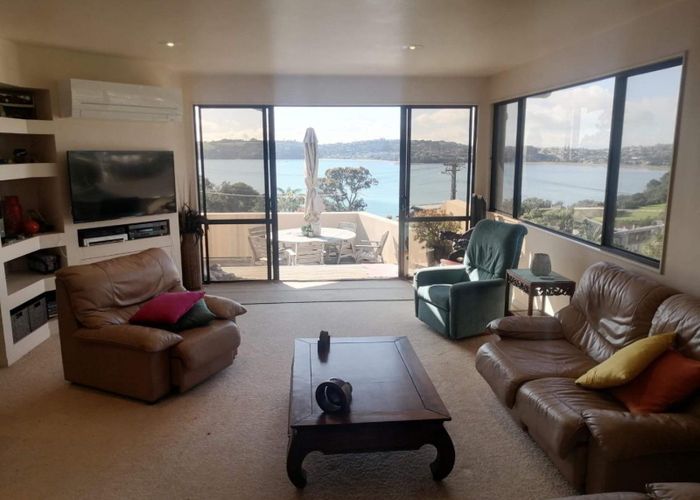  at 2 Swann Beach Road, Stanmore Bay, Rodney, Auckland