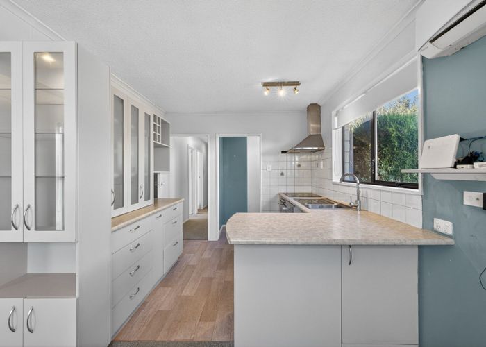  at 2/70 Marlow Road, Aranui, Christchurch City, Canterbury