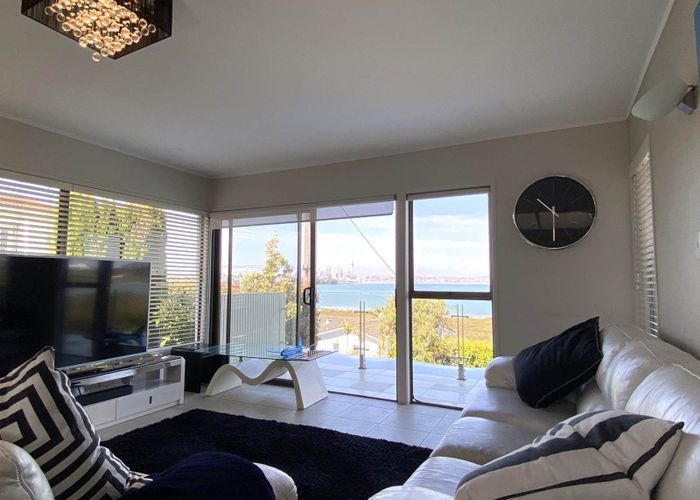  at 1/38 Walter Street, Hauraki, North Shore City, Auckland