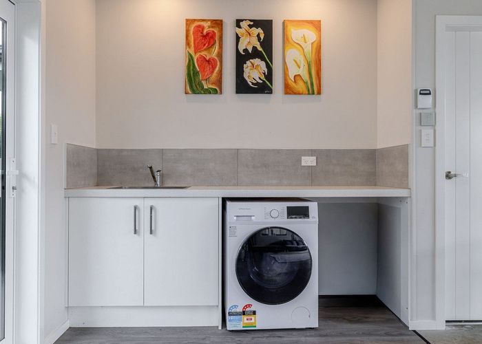  at 10A Lancaster Street, Highbury, Palmerston North, Manawatu / Whanganui