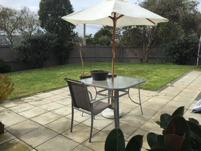  at 1 Ward Crescent, Te Atatu Peninsula, Waitakere City, Auckland