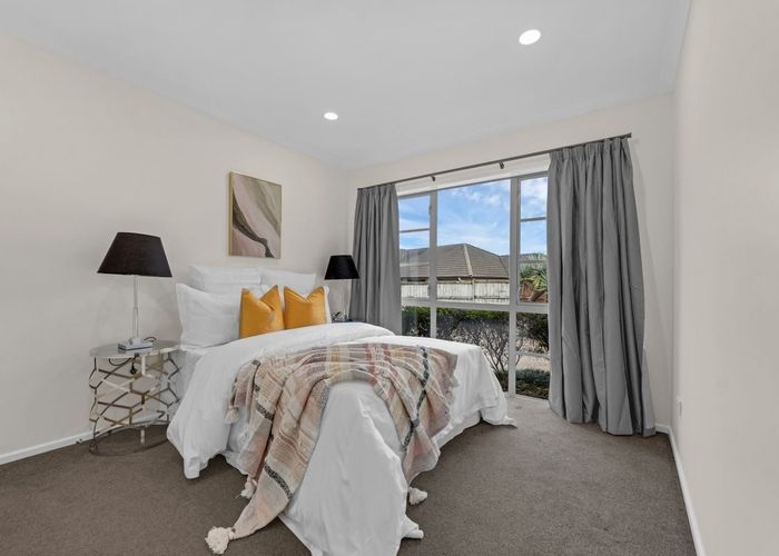  at 125 Wayne Francis Drive, Flat Bush, Manukau City, Auckland