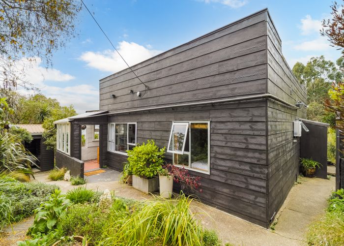  at 37 Frances Street, Broad Bay, Dunedin