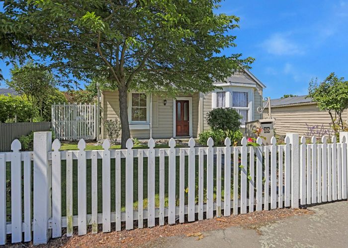  at 35 Suffolk Street, Hampstead, Ashburton, Canterbury