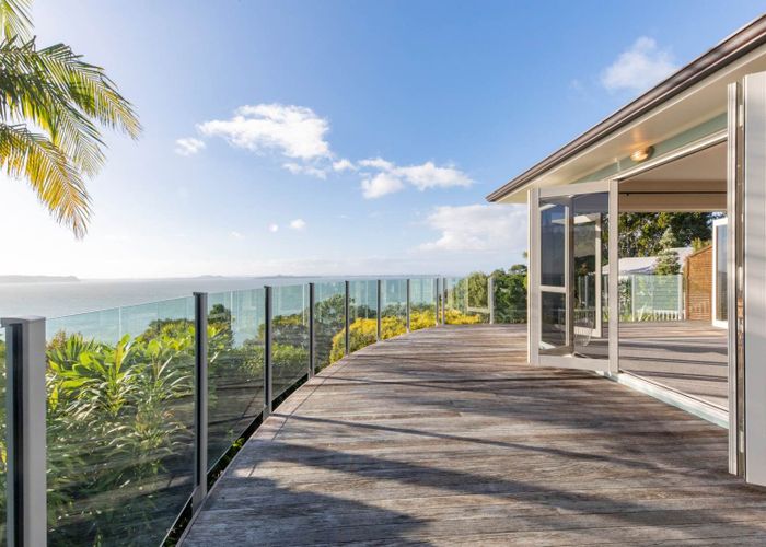  at 30 Arama Avenue, Titirangi, Waitakere City, Auckland