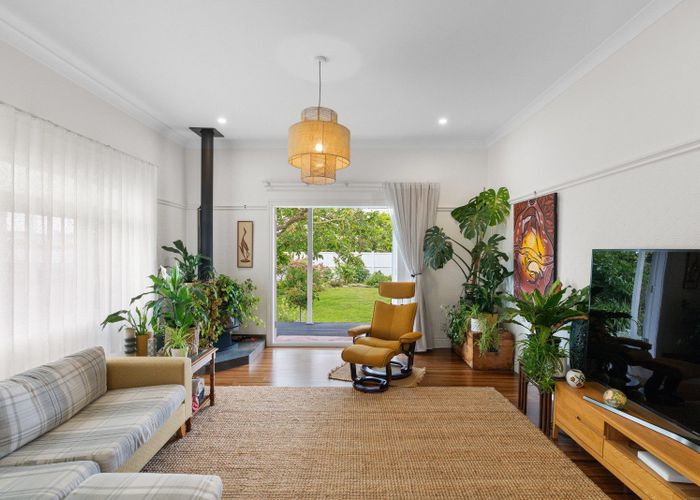  at 37 Kiharoa Street, Otaki Beach, Kapiti Coast, Wellington