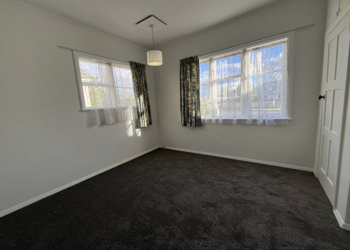  at 49 Ihle Street, Roslyn, Palmerston North, Manawatu / Whanganui