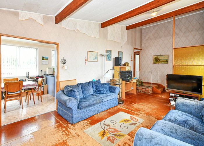  at 198 Browns Road, Manurewa, Auckland