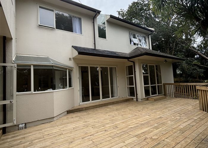  at 136 Cook Street, Cockle Bay, Auckland