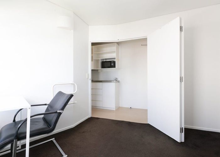  at 13D/30 Symonds Street, Grafton, Auckland