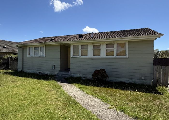  at Mangere East, Manukau City, Auckland