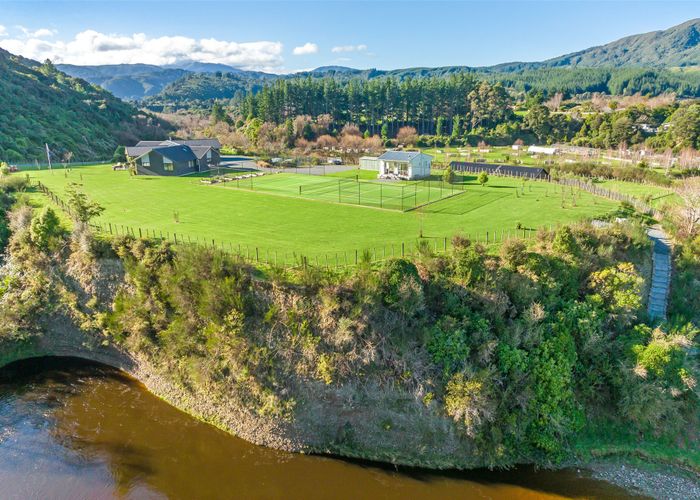  at 43 Mount Marua Drive, Maymorn, Upper Hutt