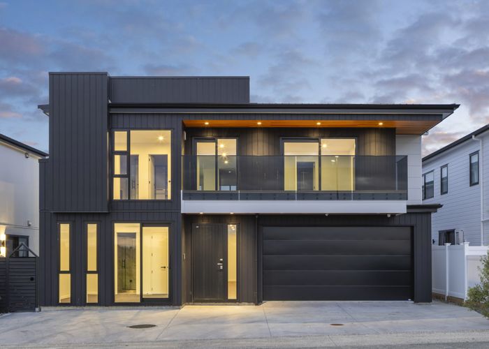  at 216 Vaughans Road, Long Bay, North Shore City, Auckland