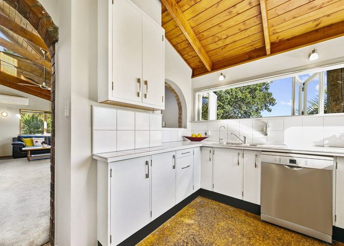  at 3 Austin Road, Greenhithe, North Shore City, Auckland