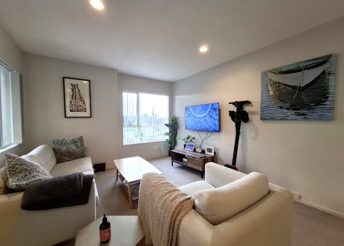 at 3/57 Gladstone Road, Northcote, North Shore City, Auckland
