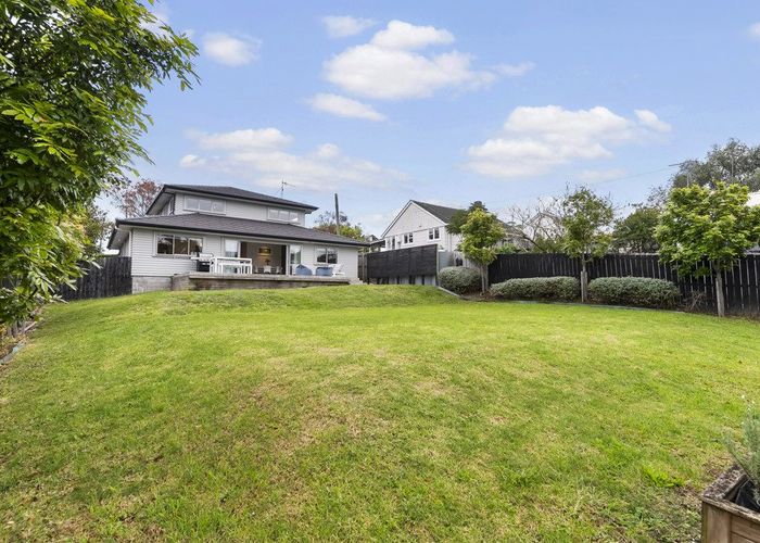  at 40 Apirana Avenue, Glen Innes, Auckland City, Auckland