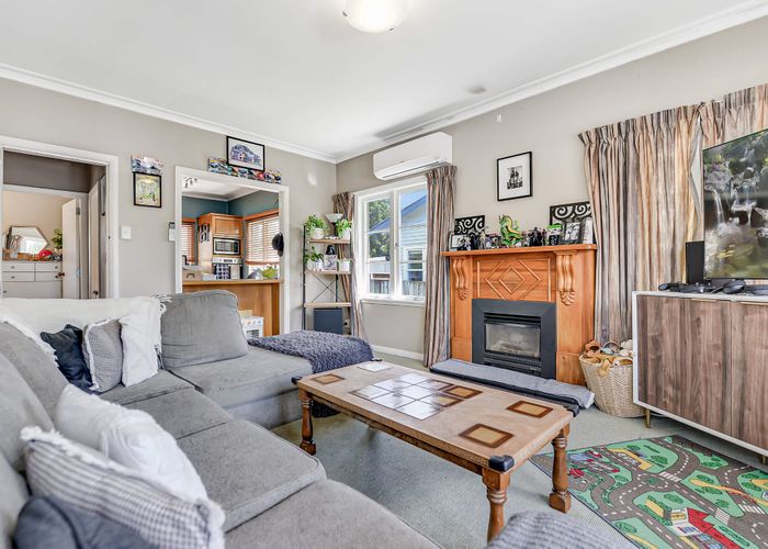  at 23 Darley Street, Maeroa, Hamilton