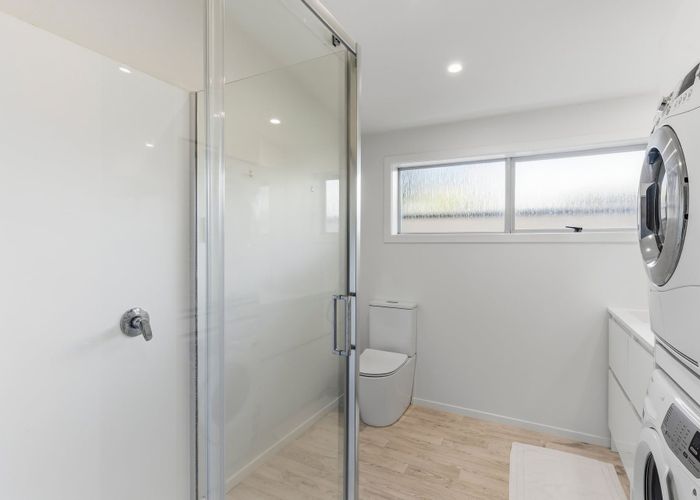  at 32 Te Moana Road, Waikanae Beach, Waikanae