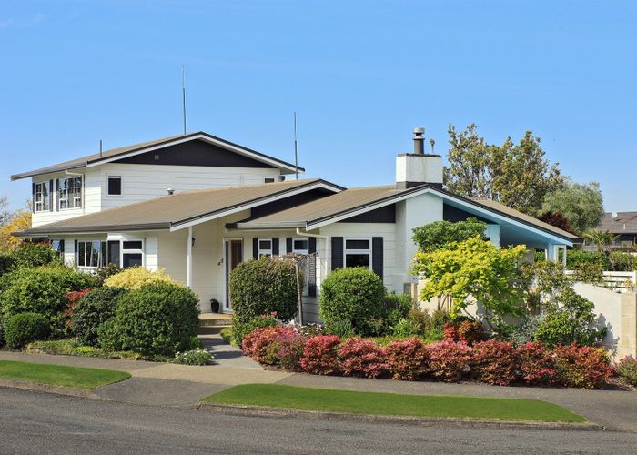  at 34 Kent Terrace, Taradale, Napier