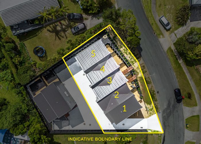  at 13 Crosby Road, West Harbour, Waitakere City, Auckland