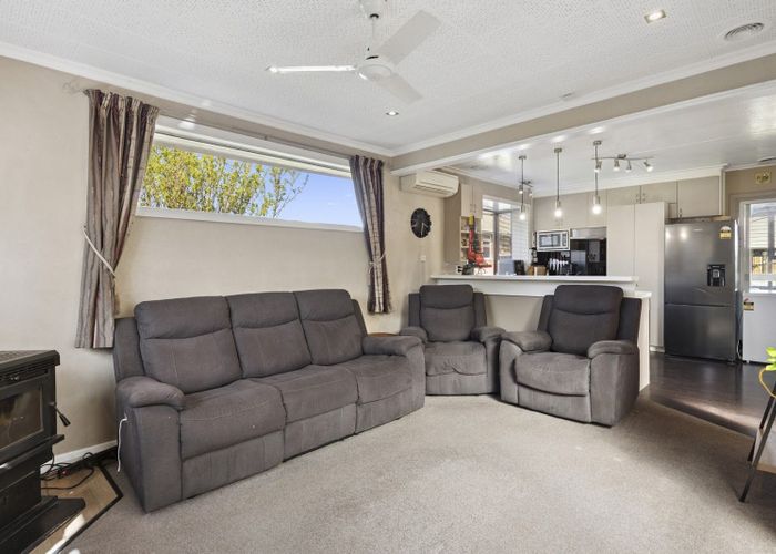  at 2 Pottinger Street, Green Island, Dunedin, Otago
