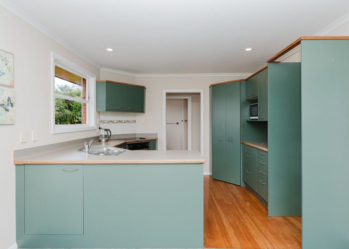  at 6 Gerrand Place, Chedworth Park, Hamilton, Waikato