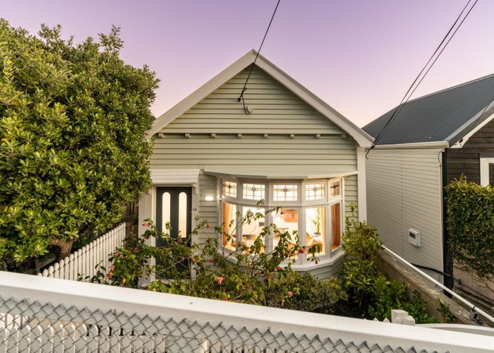  at 16 Stafford Street, Mount Victoria, Wellington