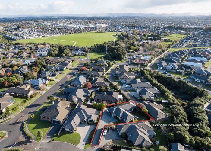  at 5 Ashington Grove, Huntington, Hamilton