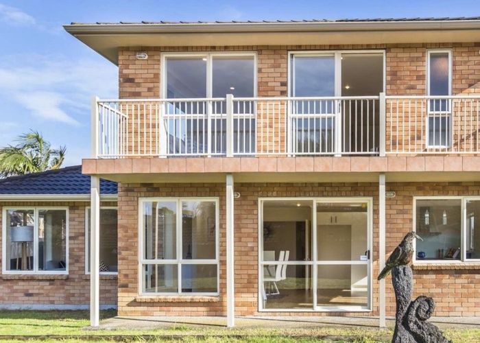  at 1 George Dean Place, Greenhithe, North Shore City, Auckland